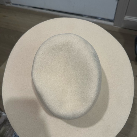 Lake of Color Wool Fedora Hat - Picture 4 of 7